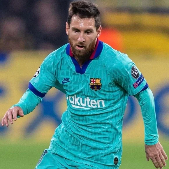 FC Barcelona Messi 2019 20 third Champions League jersey - Picture 8 of 8